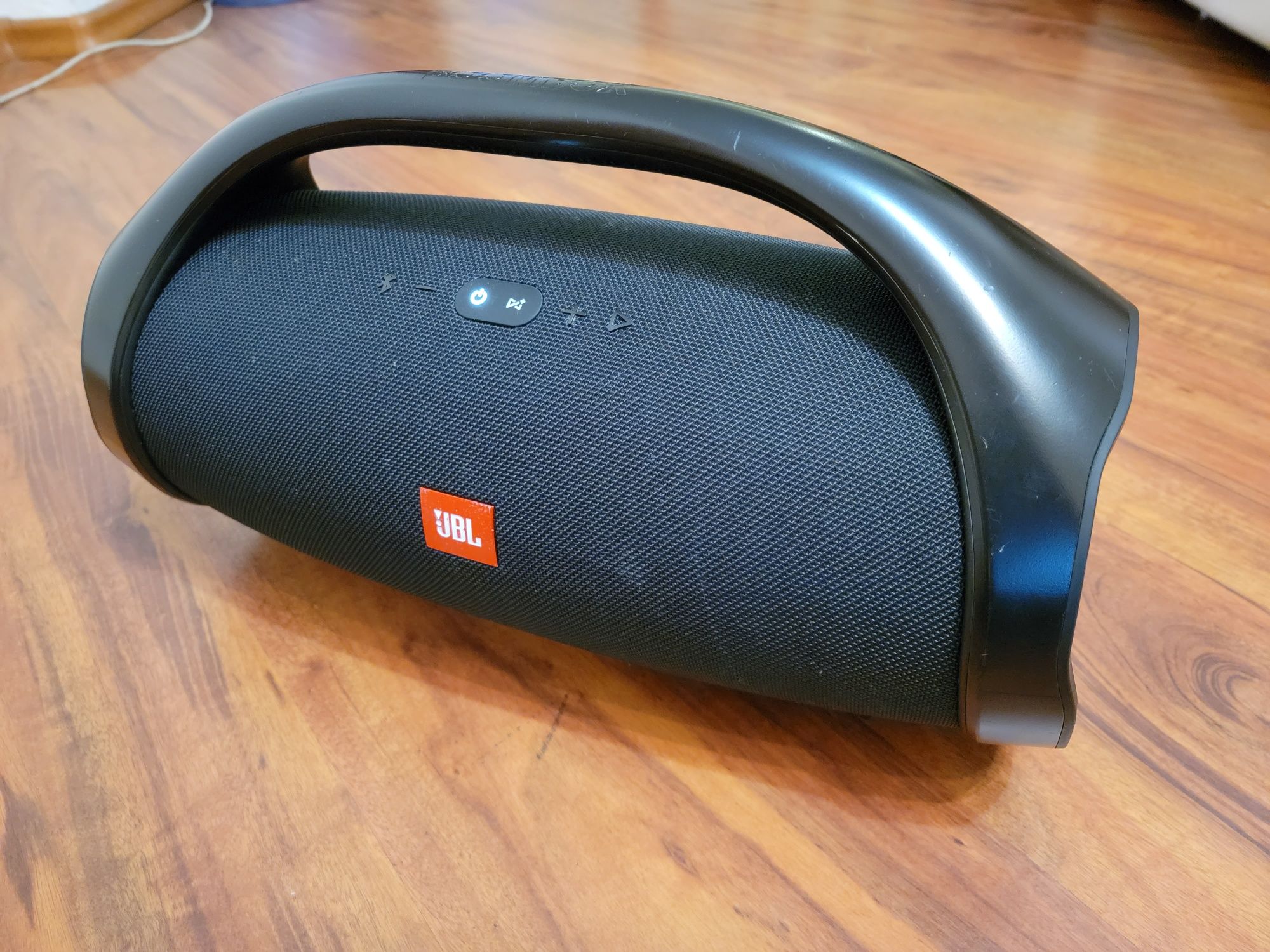 Акустика Jbl Boombox під заміну акб