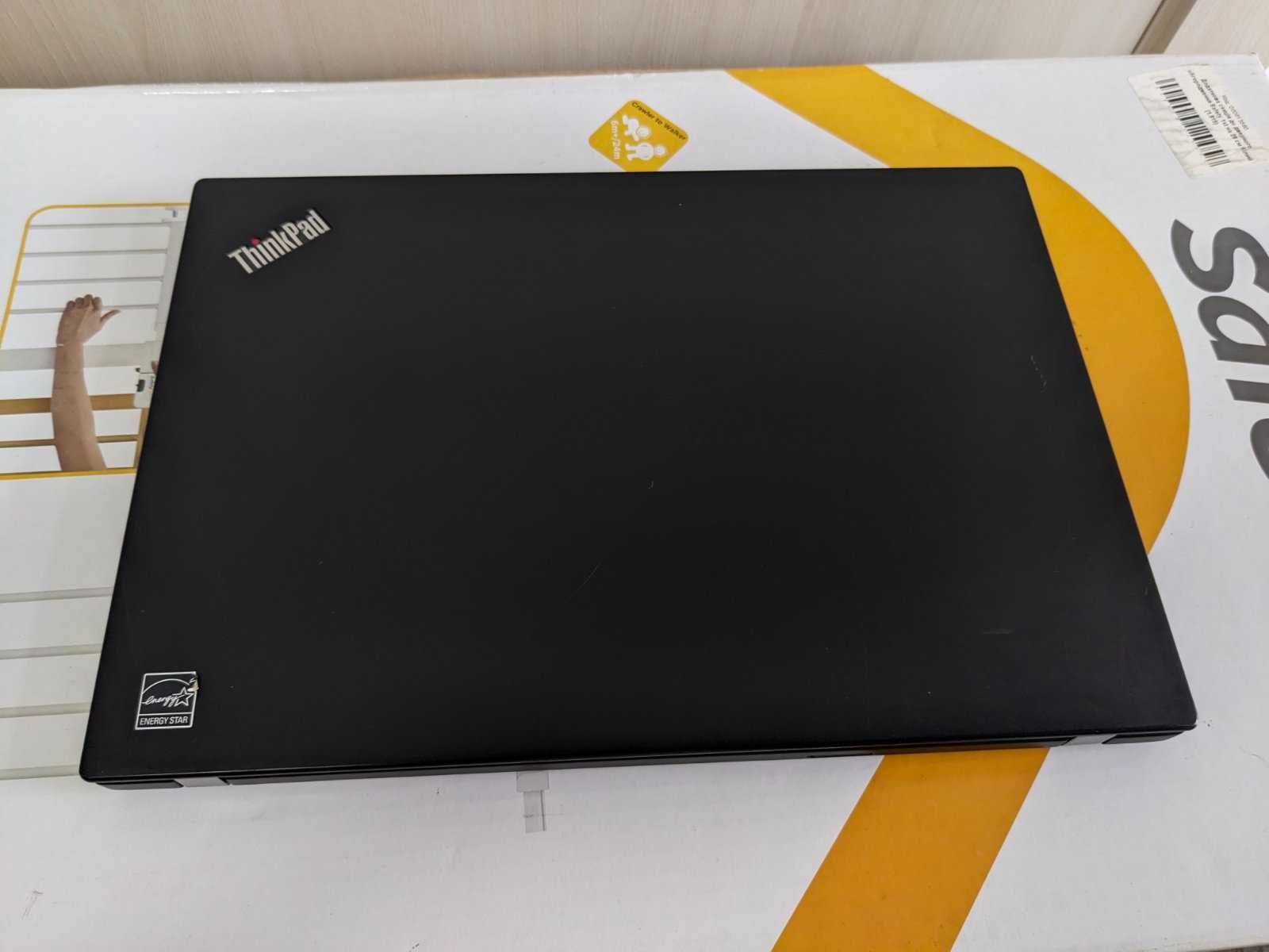 Легкий та міцний - Lenovo ThinkPad X390 / 6 ноутбуків в наявності