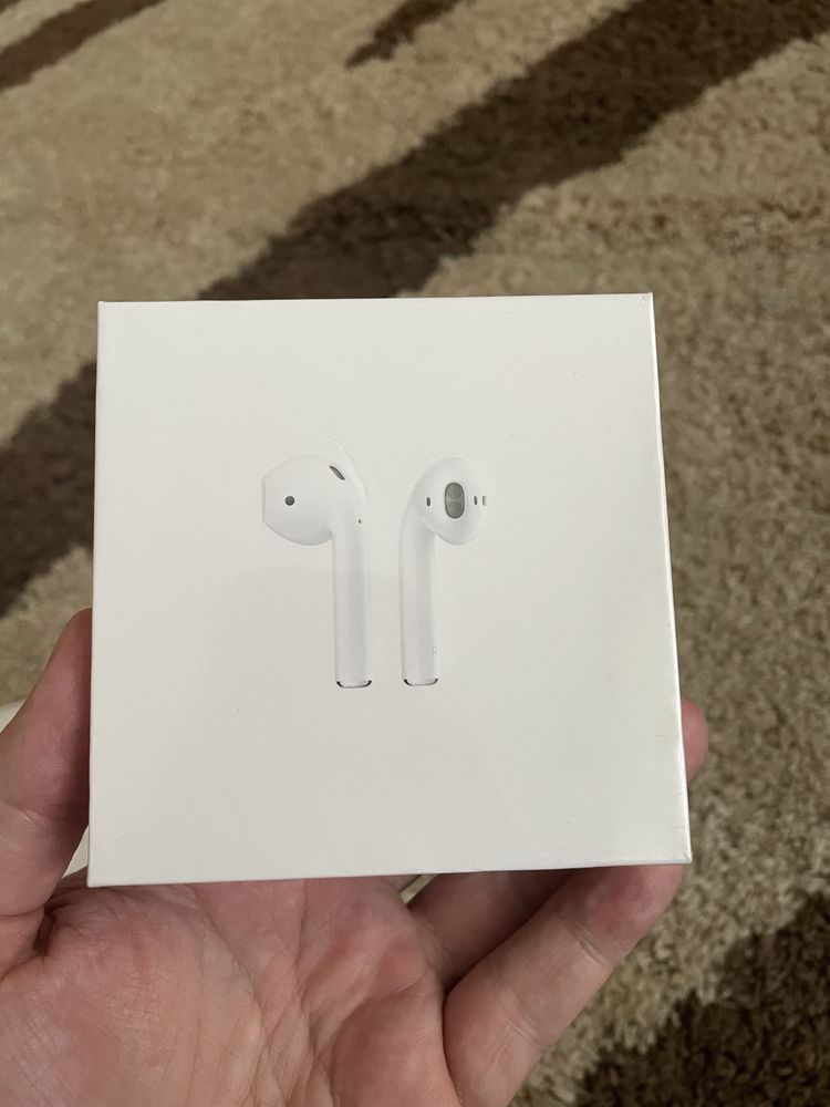 Apple AirPods 2 новые