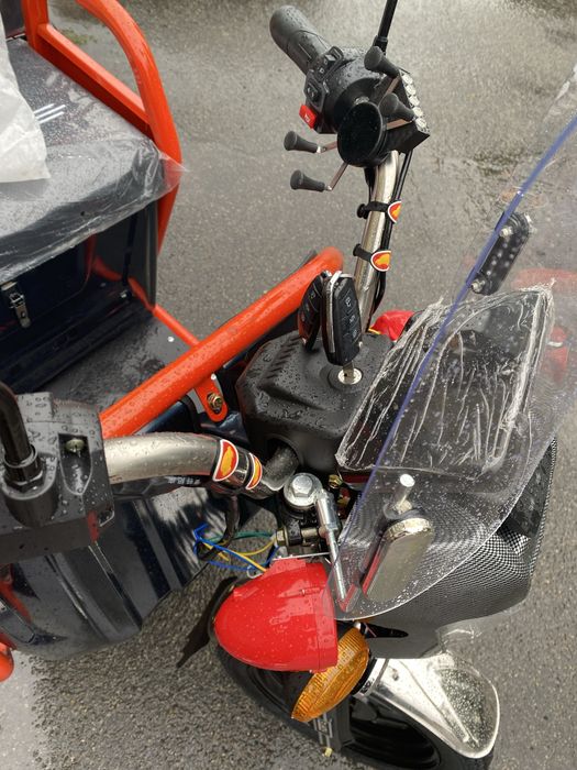 Вантажний електричний трицикл FORTE GP-1000-C