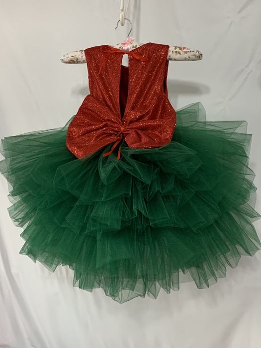 Сукня ялинка на дівчинку 4 роки пишна зелена у садочок на новий рік