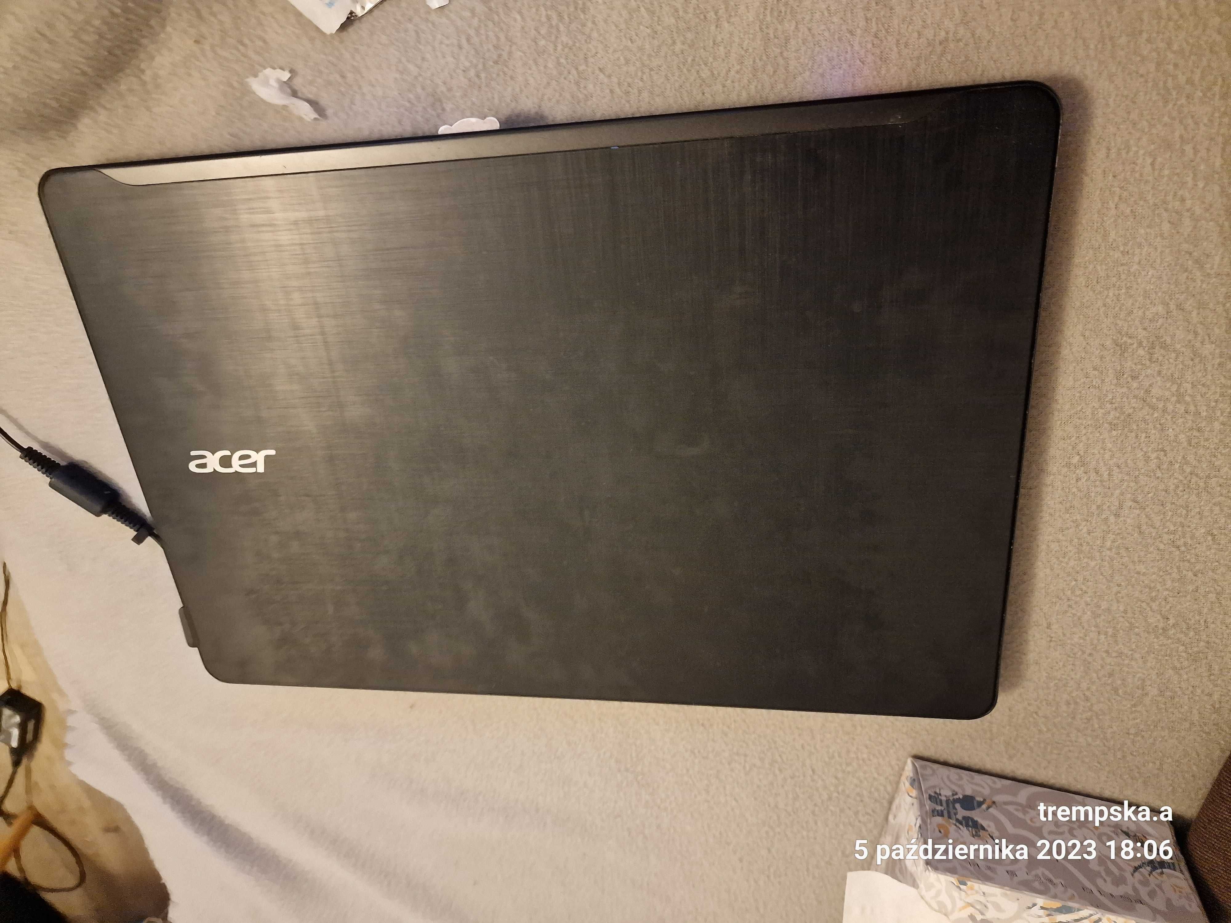 Laptop Acer Aspire F5-573 series, model N16Q2