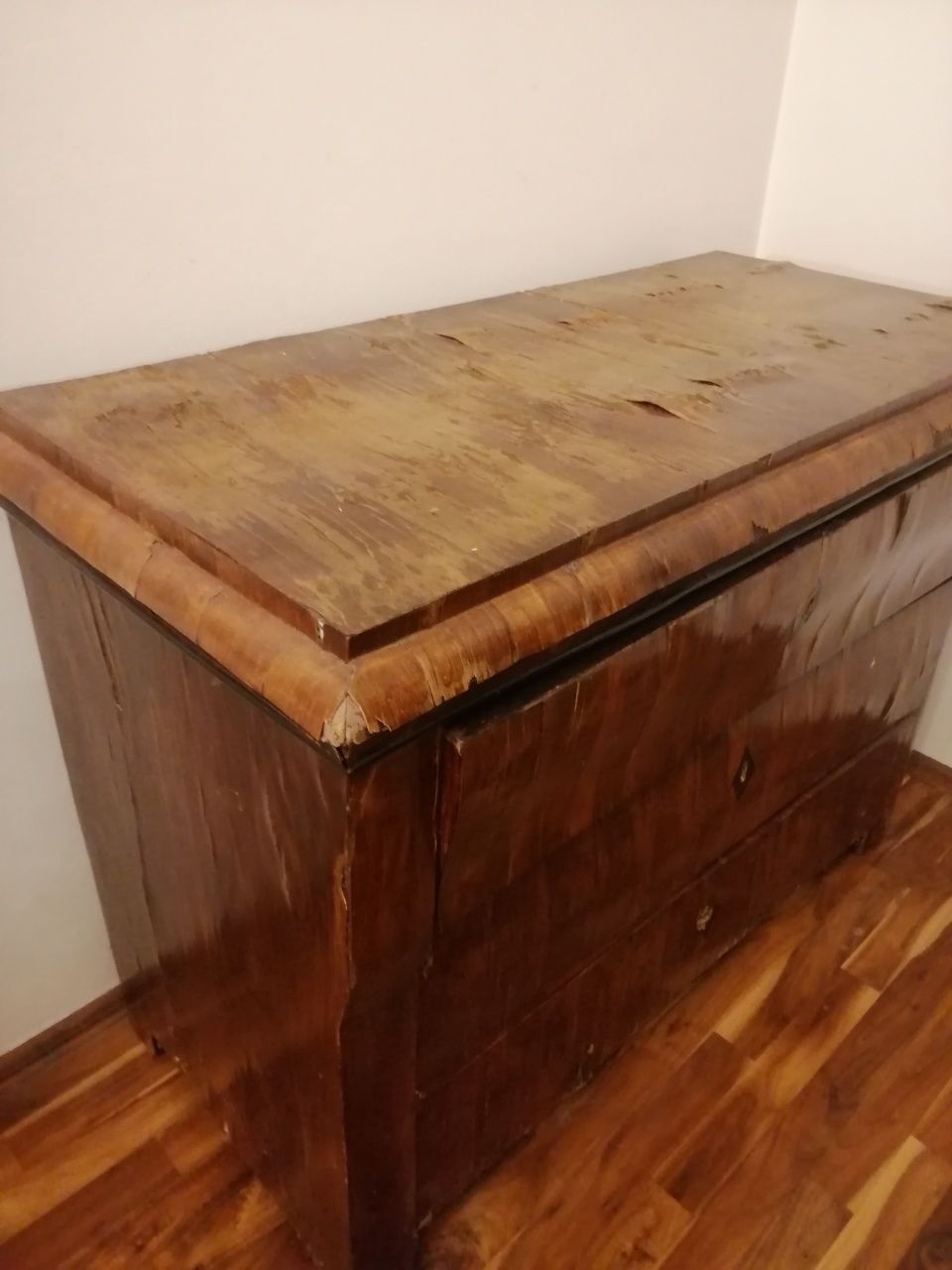 XIX wieczna komoda. Biedermeier. Do renowacji.