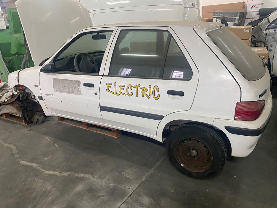 Peugeot 106 carroçaria completa 4 portas