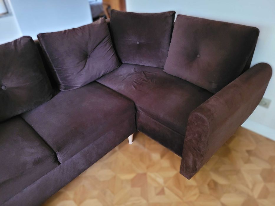 Narożnik 236x157 cm, funkcja spania, 2 pojemniki na pościel