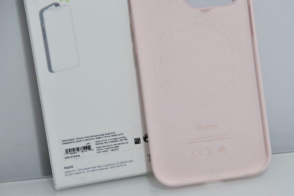 Oryginalne silikonowe etui Apple iPhone 13 PRO !! MagSafe !!