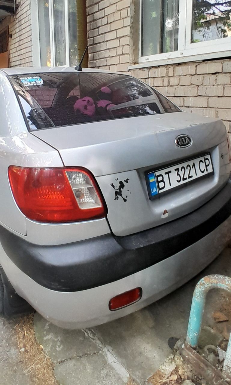 Продам киа рио 2 2007 год выпуска