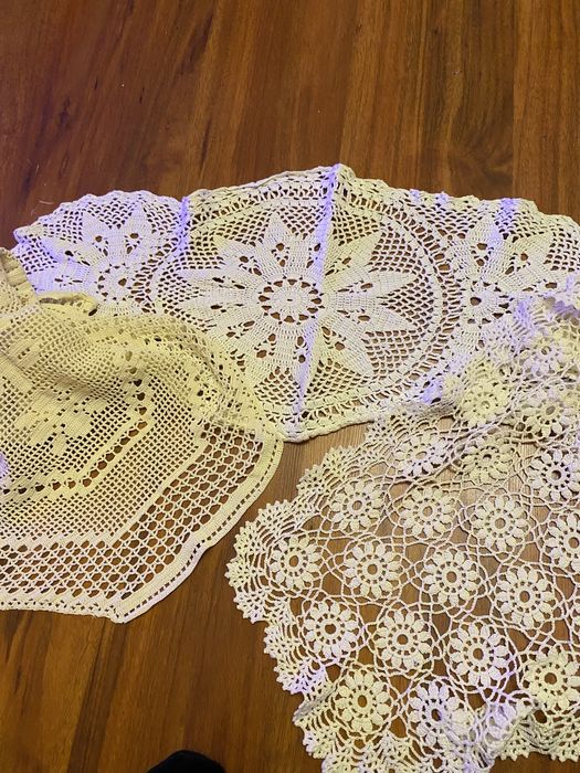 Serwetki szydełkowe 13szt.