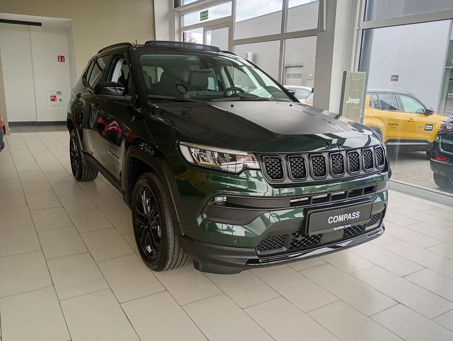 Jeep Compass NORTH STAR MHEV T4 Turbo 130KM DCT7 2025 rok