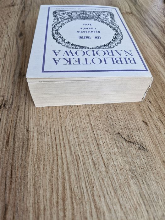 Lew Tołstoj Opowiadania i Nowele