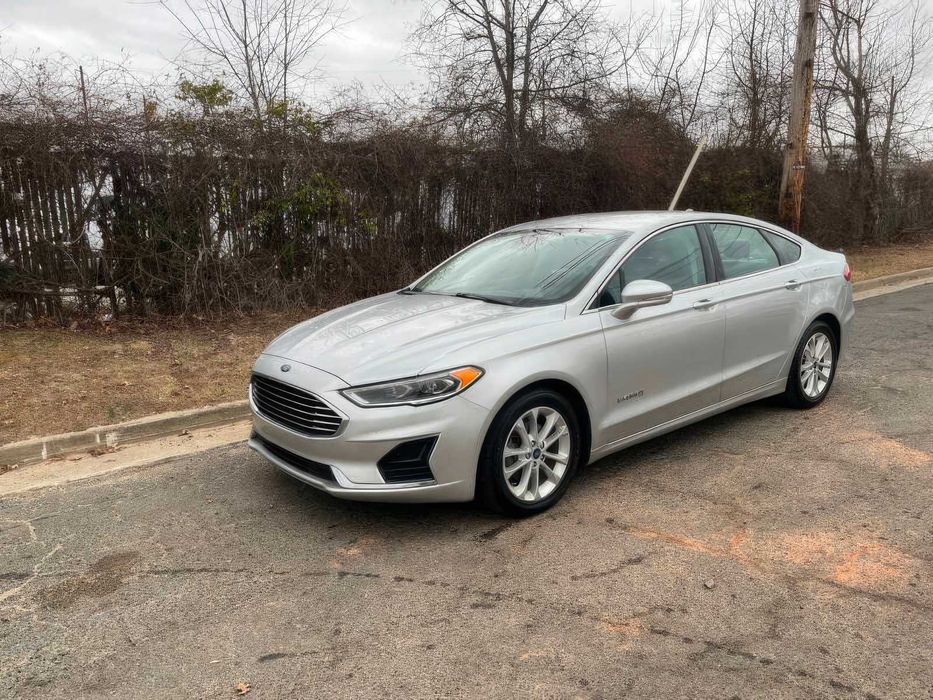 Ford Fusion      2019