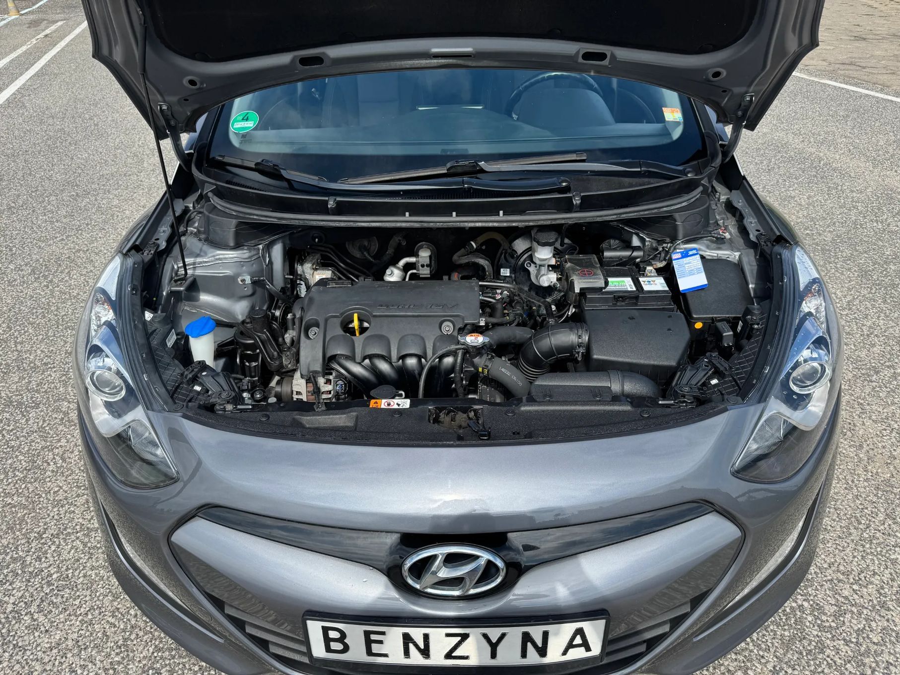 Hyundai I30 Klimatyzacja Nawigacja Ledy Kamera Cofania Bluetoth Podgrzewane Fotele