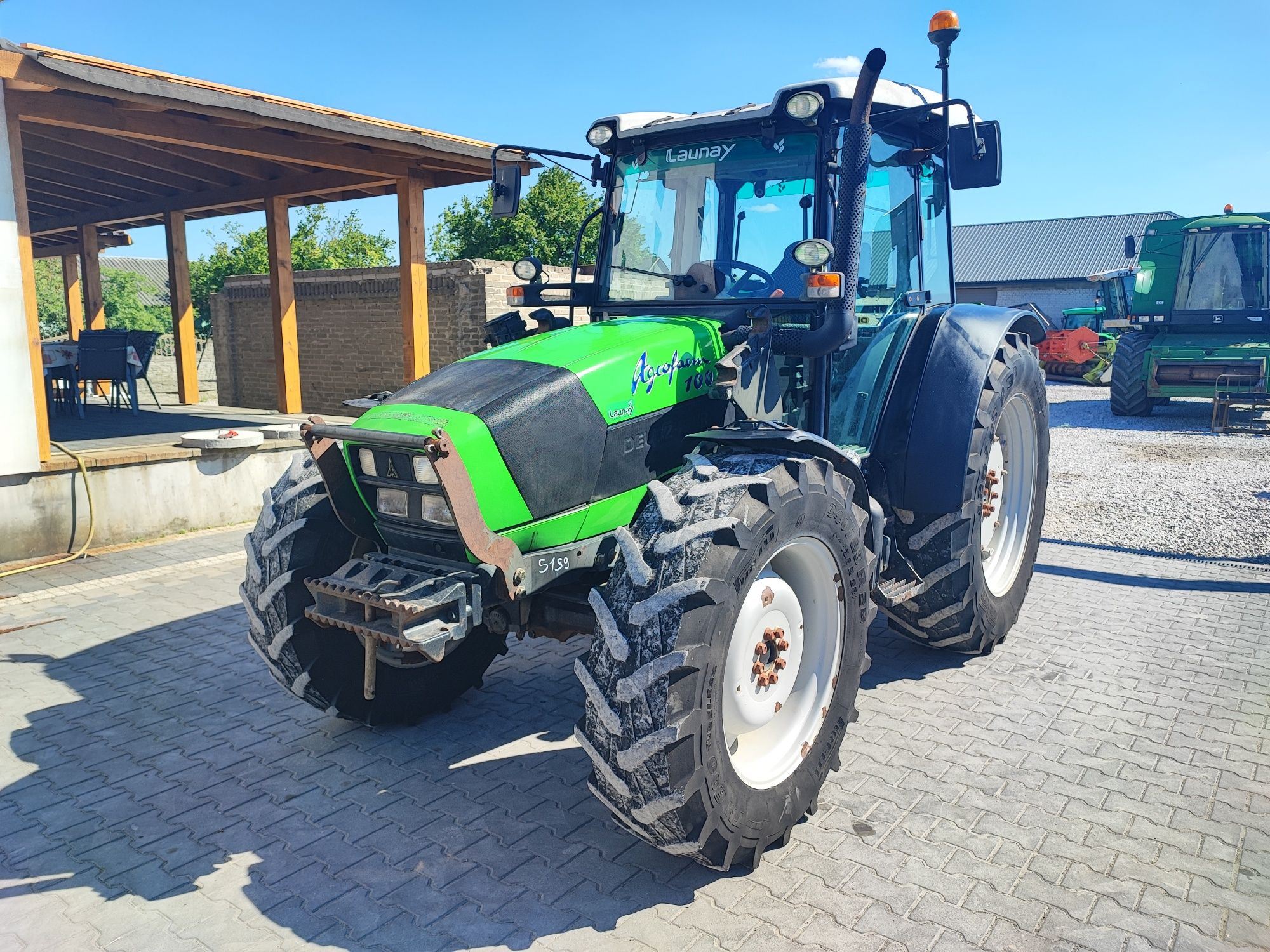 Deutz fahr Agrofarm 100