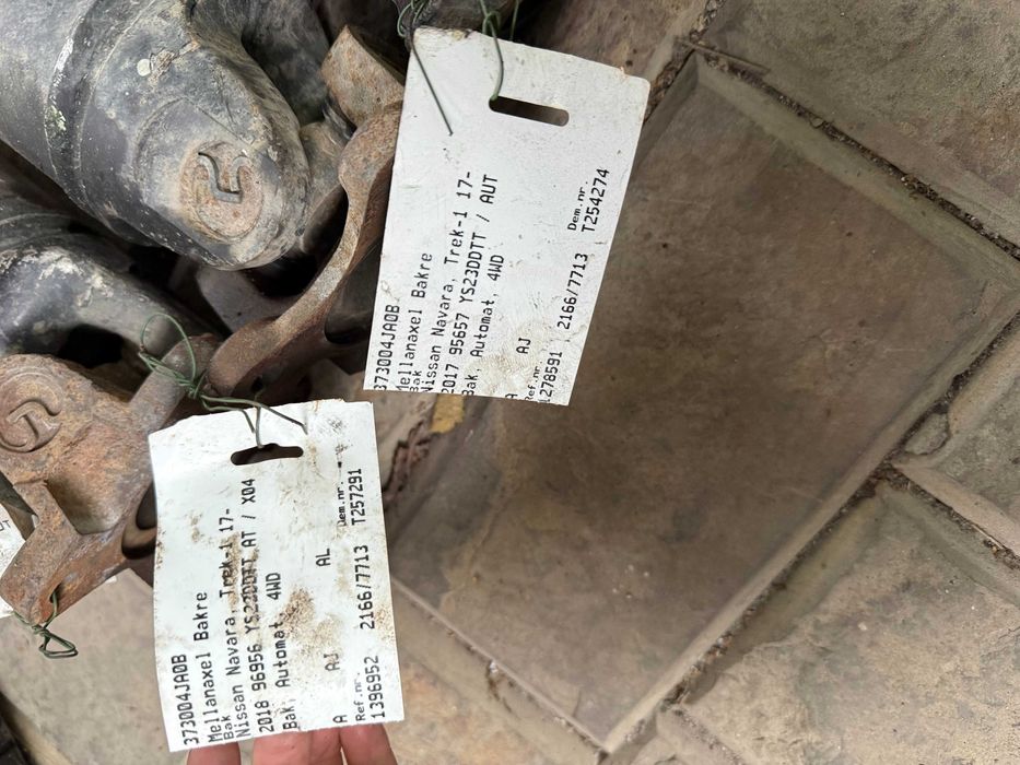 Кардан NISSAN NAVARA 2.3D карданний вал Нісан Навара 2017-