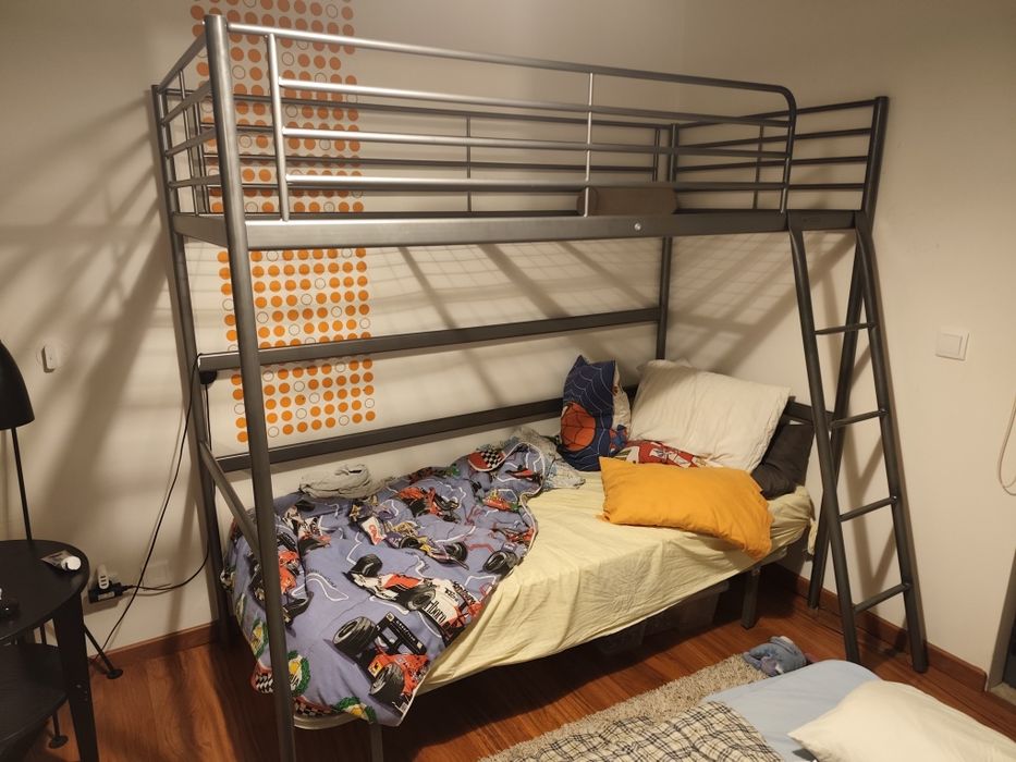 Cama tipo beliche ikea