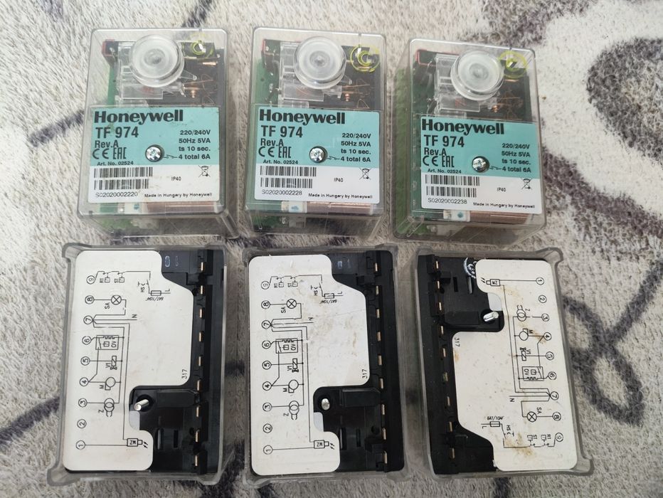Автомат горіння ( блок управління горіння ) HONEYWELL TF 974