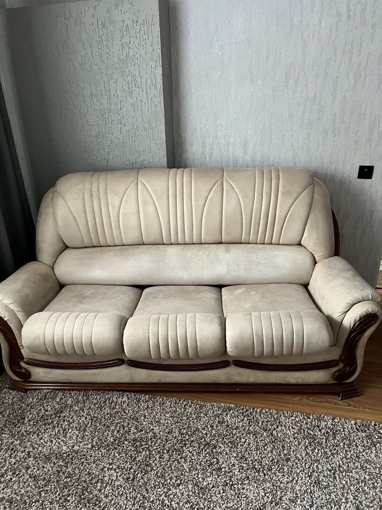 Продам диван + крісло б/у
