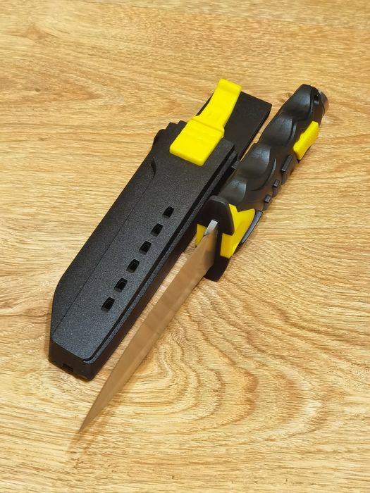 Nóż do nurkowania, nurka /Komplet