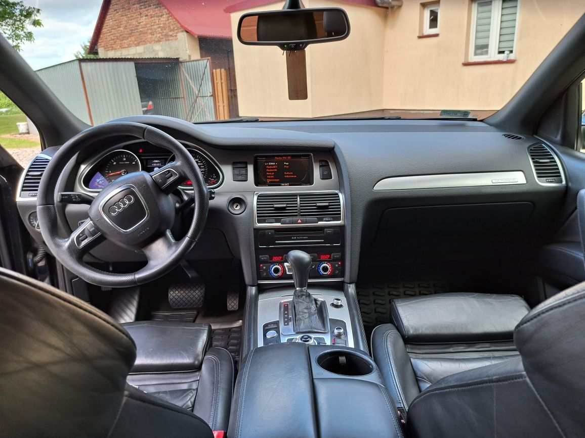 Audi Q7 4.2 TDI pakiet V12