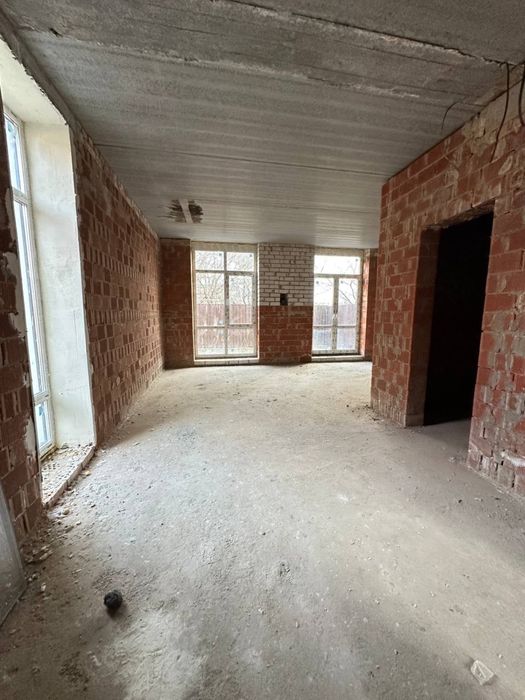 Сучасний таунхаус у Бучі — якісне будівництво та зручна локація!