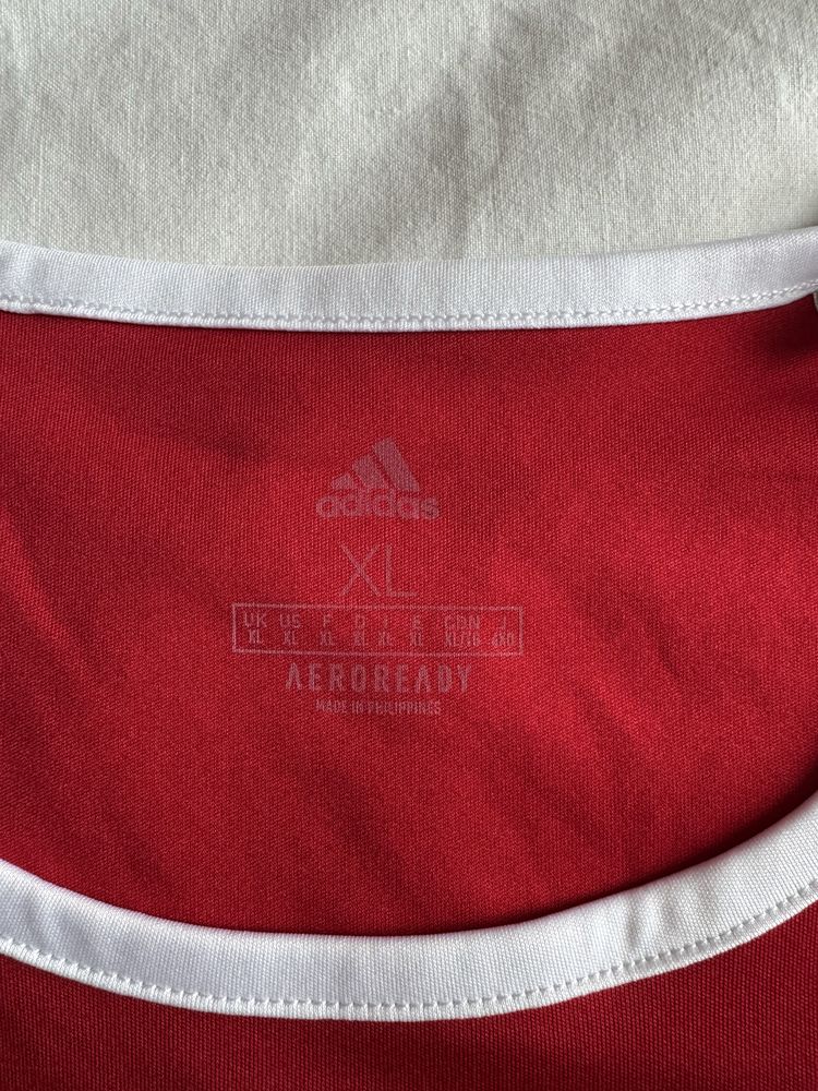 Czerwona koszulka sportowa casualowa męska Adidas Aeroready XXL