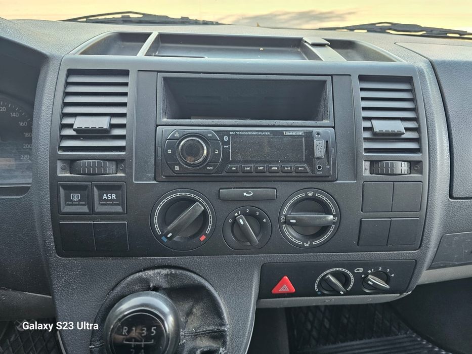 T5 1,9TDi 2003r 9 osobowy z Niemiec