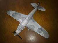 Модель самолета P-40-Tomahawk 1:33 бумажная 29 см.