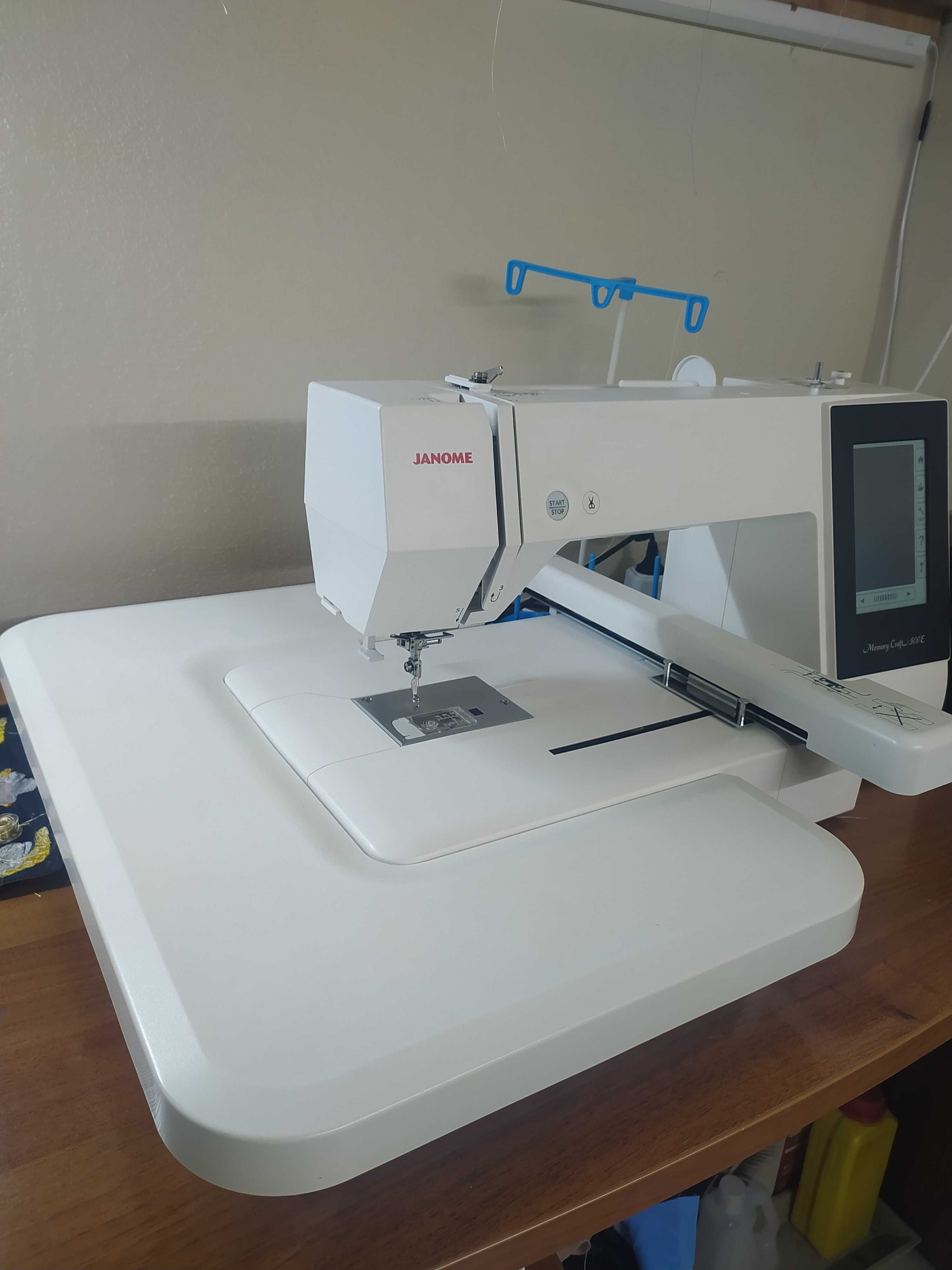 Продаеться Вишивальная машина Janome Memory Craft 500E