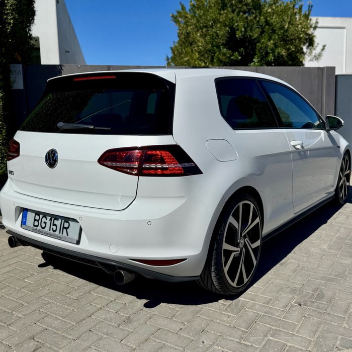 VW Golf 7 GTi Performance DESDE 269€ mês