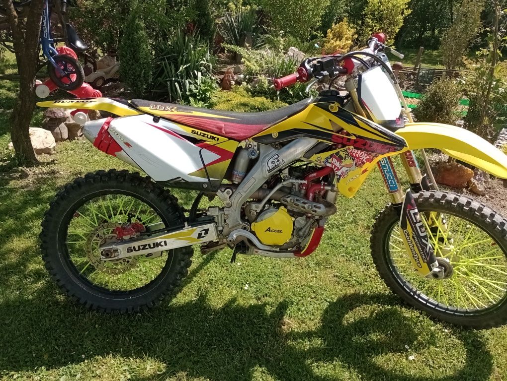 Suzuki rmz 250 кросовий мотоцикл