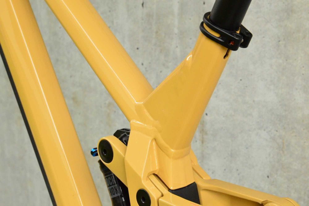 ROSE Scrub DC 1 SRAM GX DH 1x7 Rock Shox Boxxer 200mm REVERSE comp L