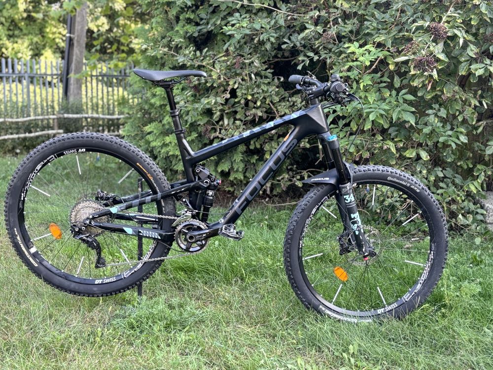 Rower focus jam carbon pro 27,5 trail 2x11 deore xt r.M dt swiss fox