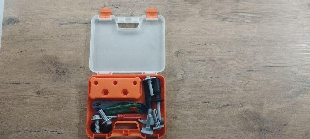 Zabawka dla chłopca skrzynka narzędziowa  Ikea