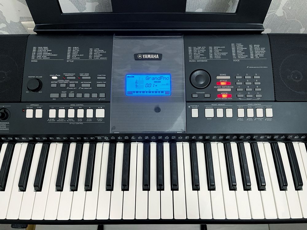 Синтезатор Yamaha E-423!!! Крутезна модель! Динамічна.
