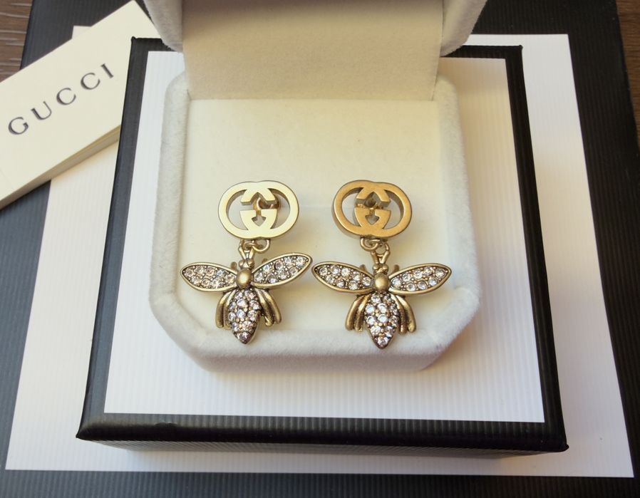 Kolczyki Gucci pszczoła stare złoto z cyrkoniami