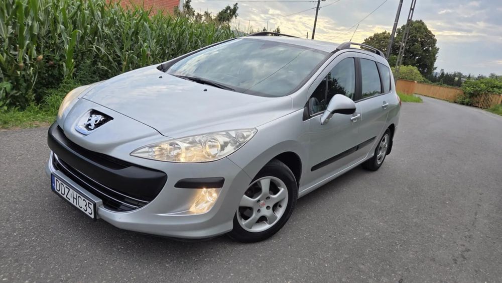 Peugeot 308 stan b. dobry, ładny wygląd, doinwestowany, bezwypadkowy, zamiana.