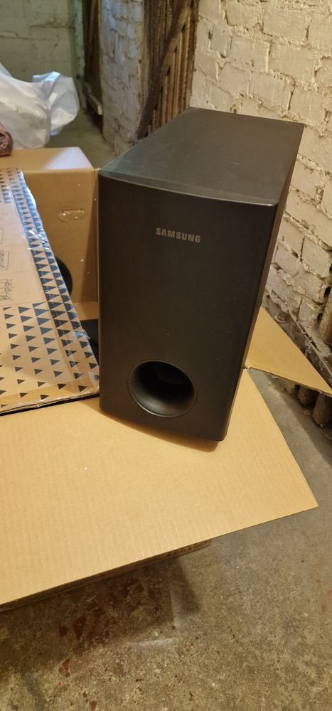 Kino domowe samsung HT-TZ222