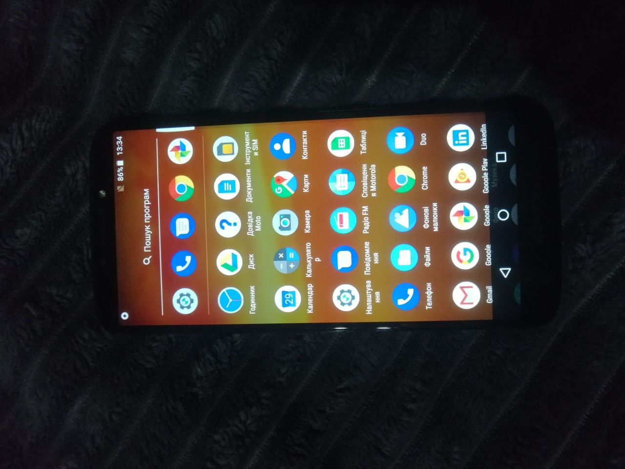 Продам телефон motorola e5 plus