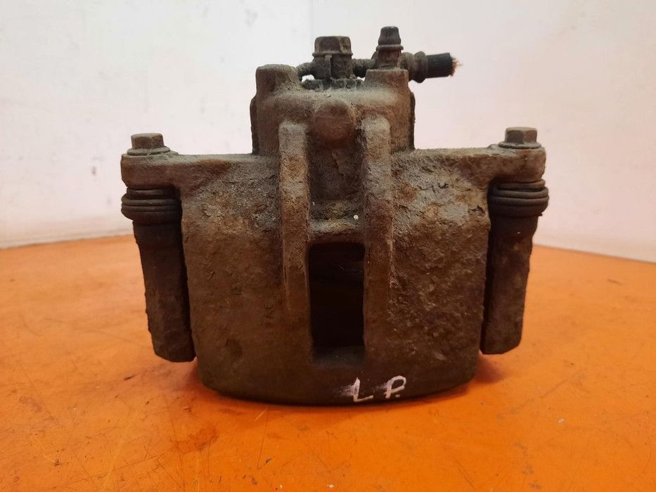 TOYOTA COROLLA E12 01-04 2.0D-4D ZACISK HAMULCOWY PRZÓD LEWY  1CDFTV