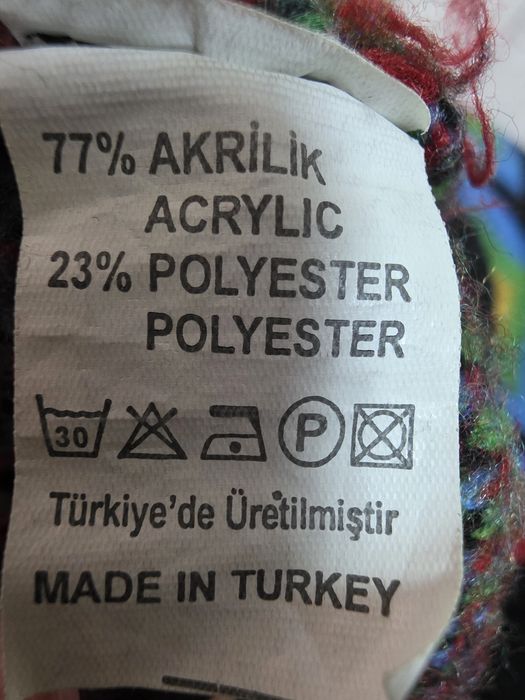 Светр для дівчинки 8-10 років