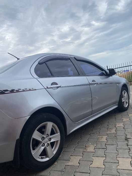 Mitsubishi lancer x