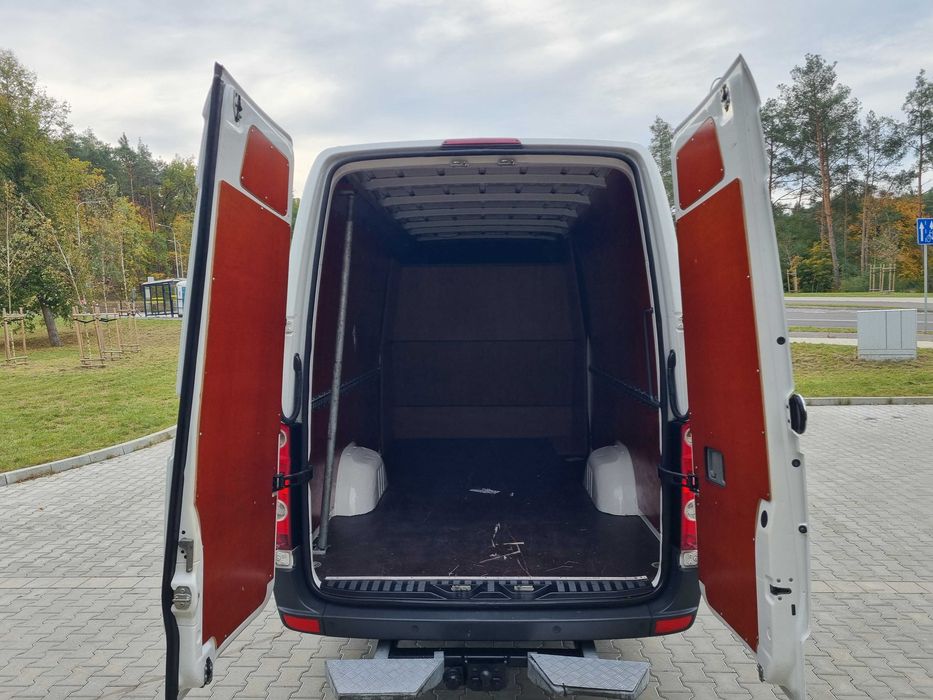 Zabudowa  6 - 7 Osobowa do Busa z Homologacją