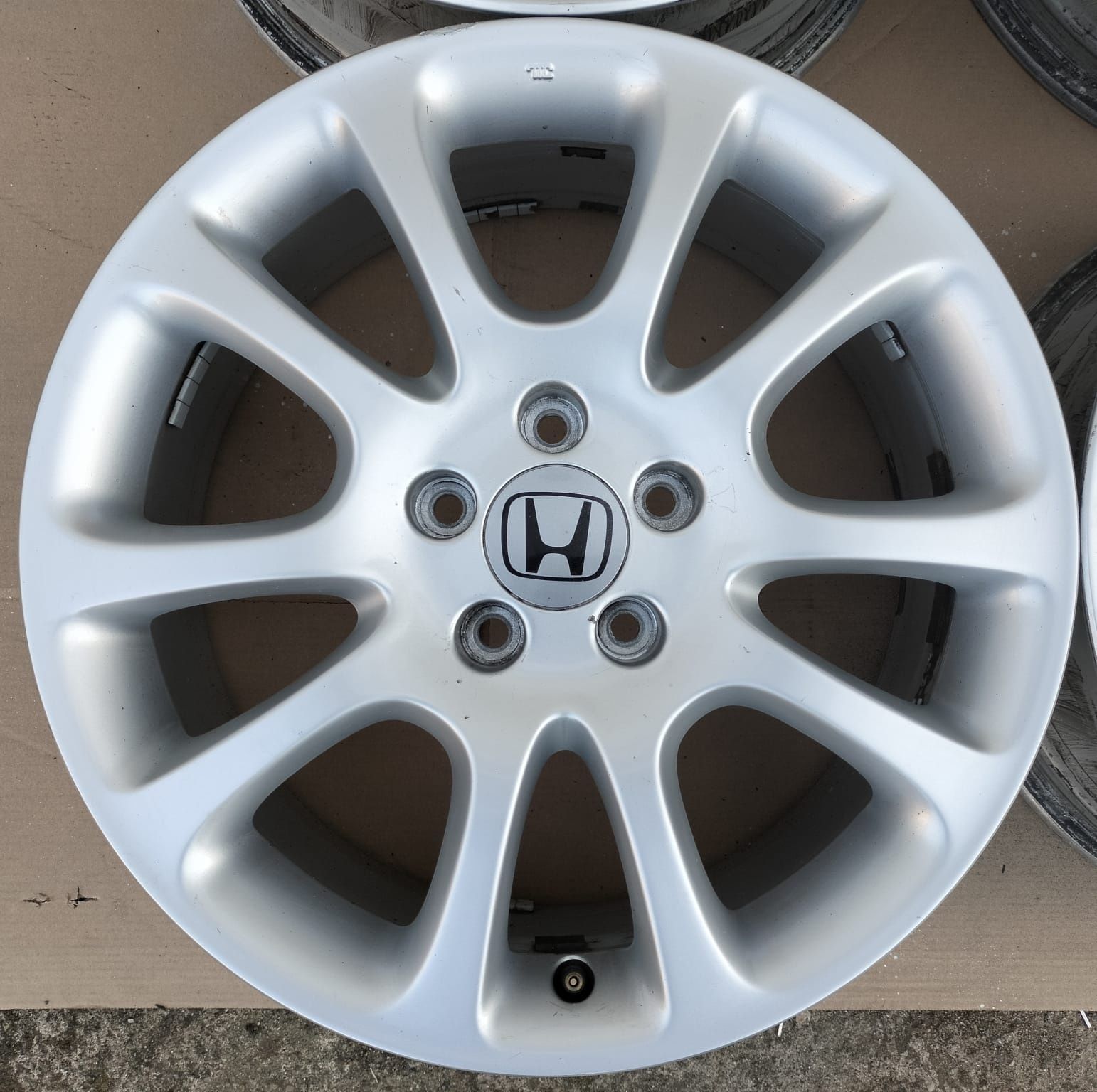 Felgi aluminiowe Honda CR-V Civic Accord 7x18 ET50 5x114,3