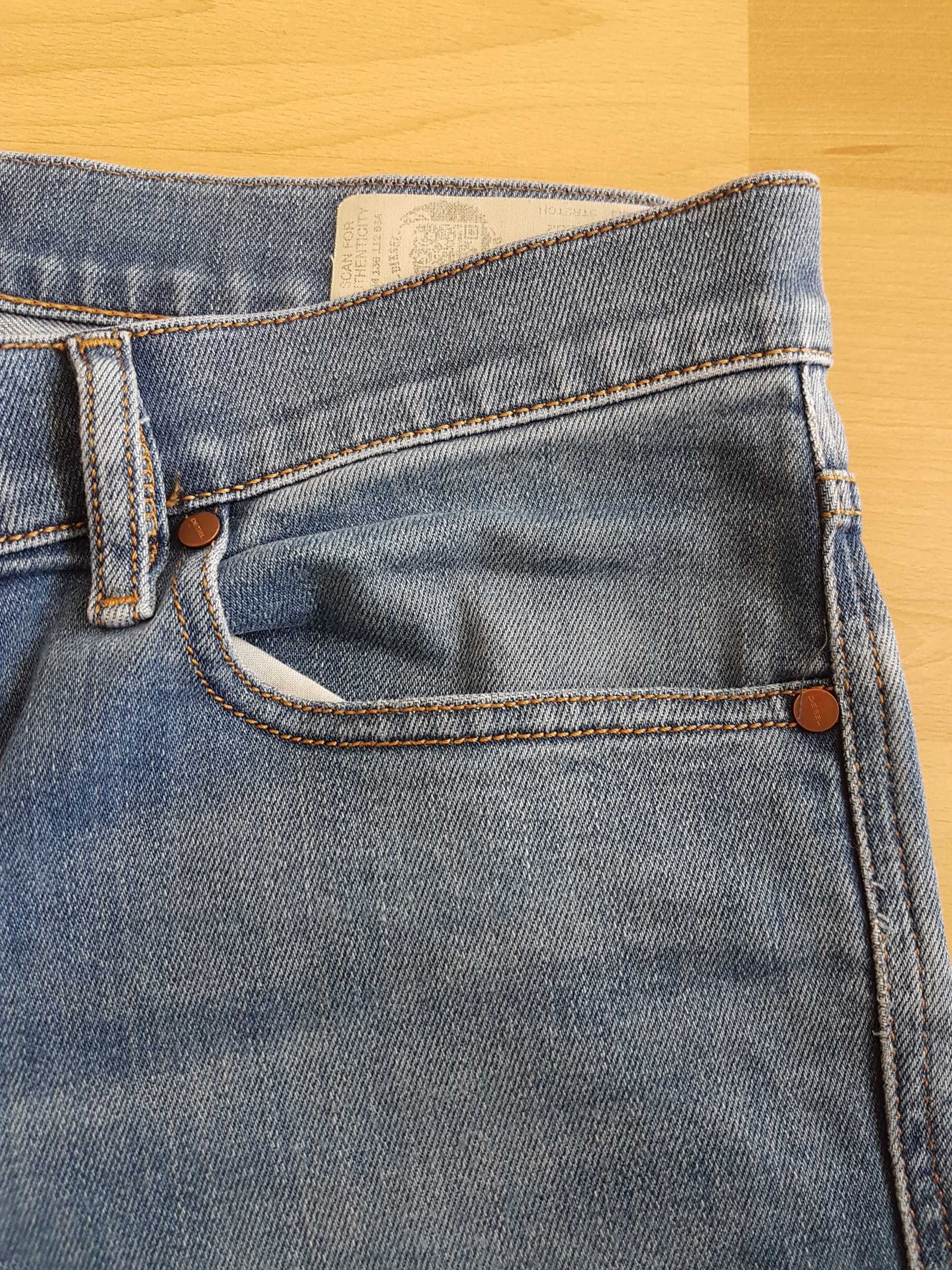 Diesel Tepphar W30 L32 spodnie jeansowe skinny slim rurki jeansy 30/32