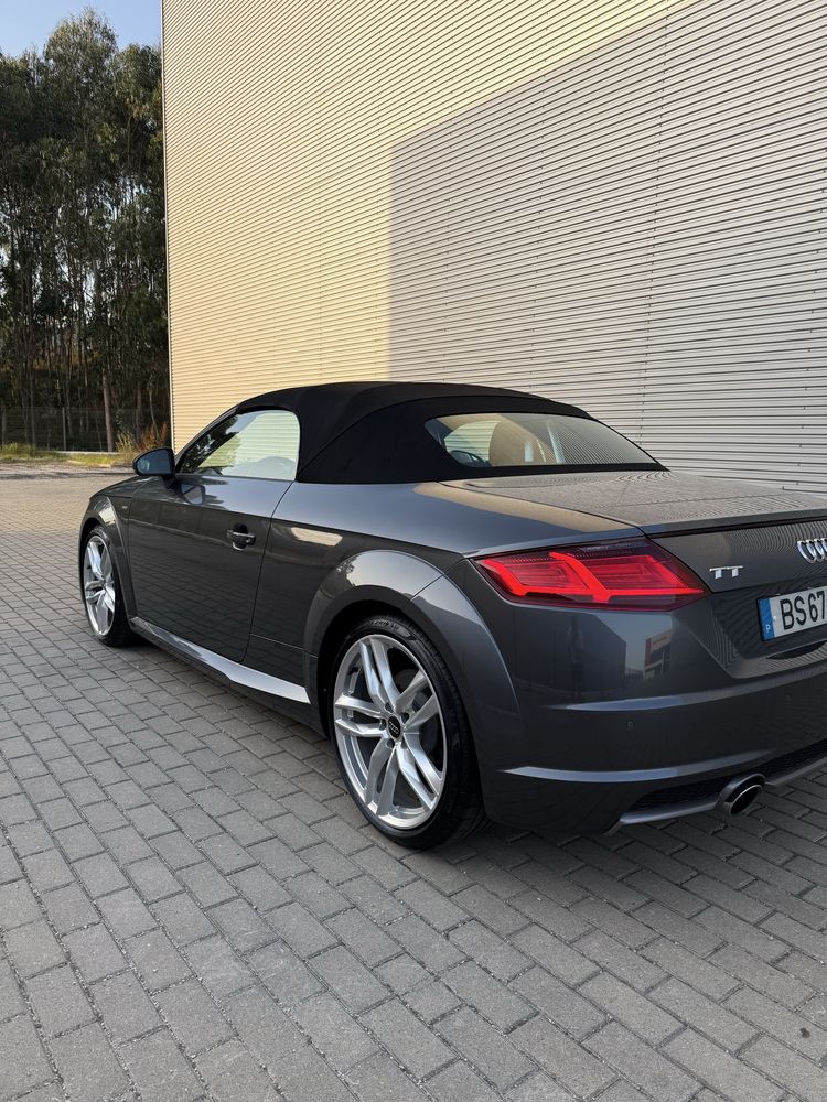 Audi TT Roadster 2.0TFSI S-Line DSG