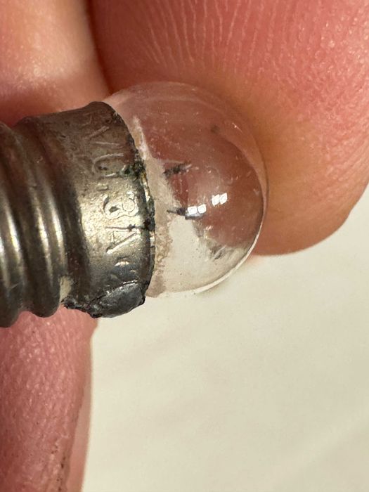 Małe żarówki żaróweczki do latarek, zabawek PRL - 19 sztuk w komplecie