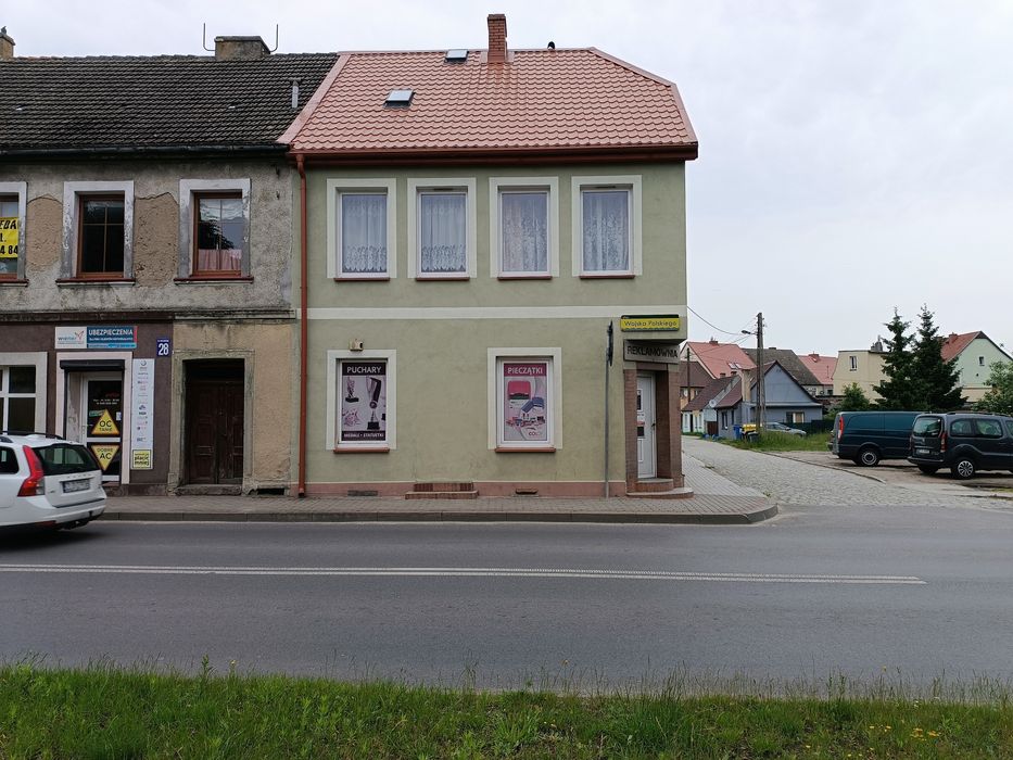 Sprzedam lokal w centrum Reska