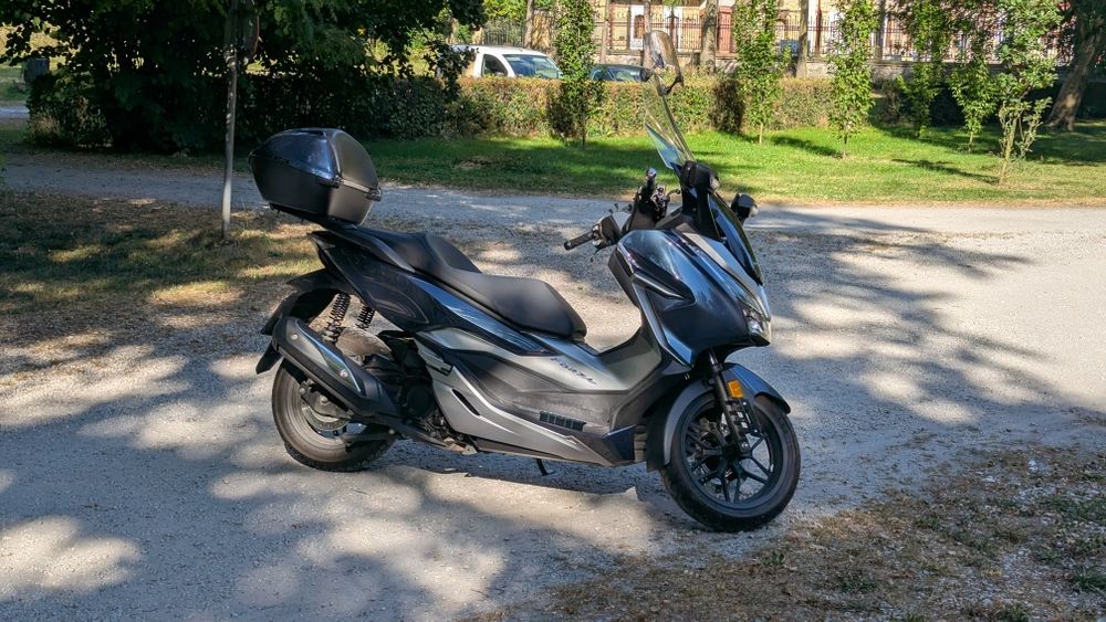 Skuter Honda Forza 300 NSS dobry stan, niski przebieg