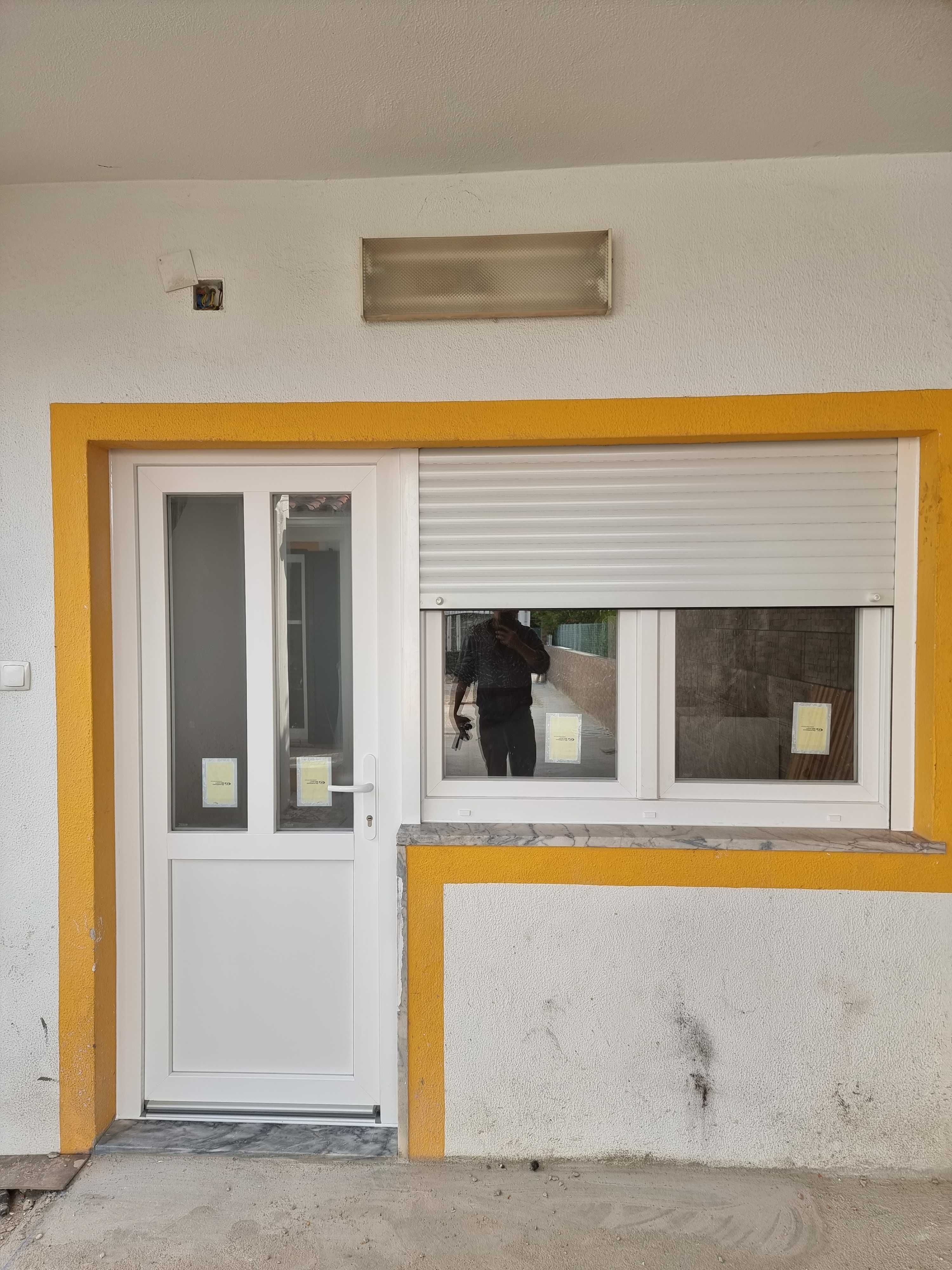 Janelas e portas em PVC, estores, Marquises, portadas em alumínio