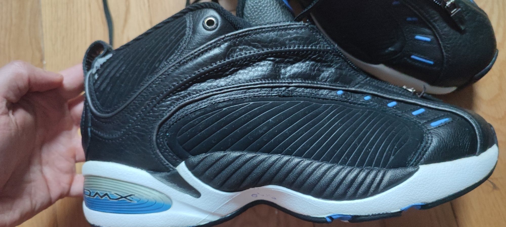 Buty Reebok DMX black top r.44,5